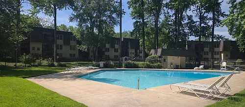 Village of Stoney Run Photo 1