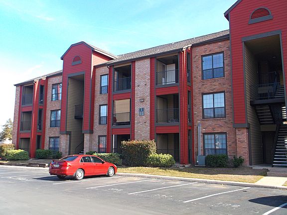 4th image of 7940 Pipers Creek St APT 0423