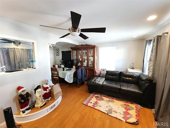 2nd image of 1200 Kilgore Dr