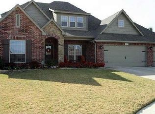 4509 W Oakridge St S, Broken Arrow, OK 74012