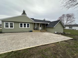 19248 Sterling St, New Boston, MI 48164