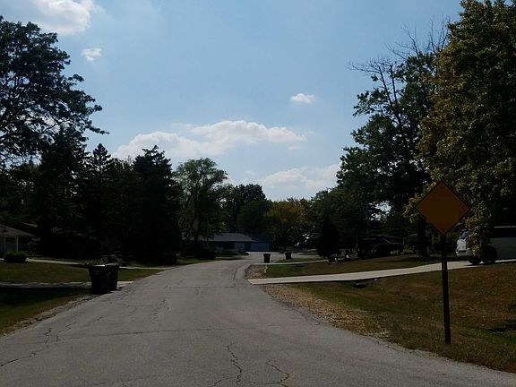 5th image of 4650 184th St
