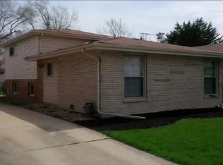 15015 Evers St, Dolton, IL 60419