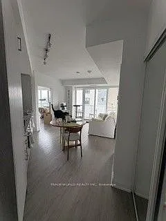 77 Mutual St — Photo 3