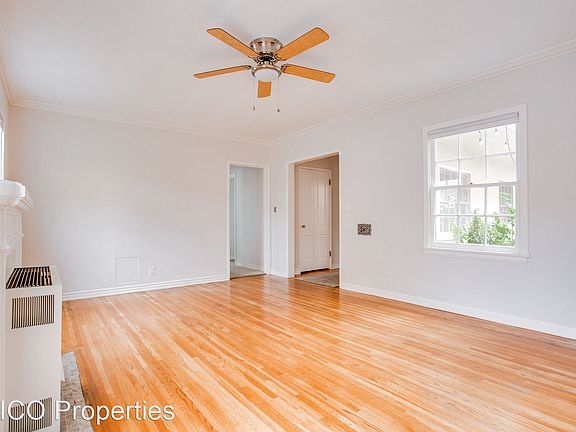 5th image of 1018 N Croft Ave #10541165