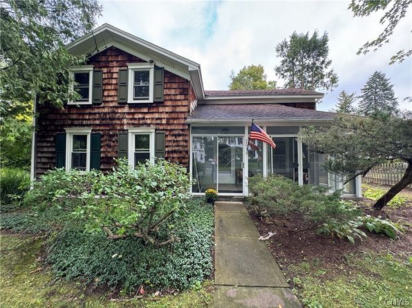 201 Clinton St