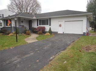 16 Wegman St, Auburn, NY 13021