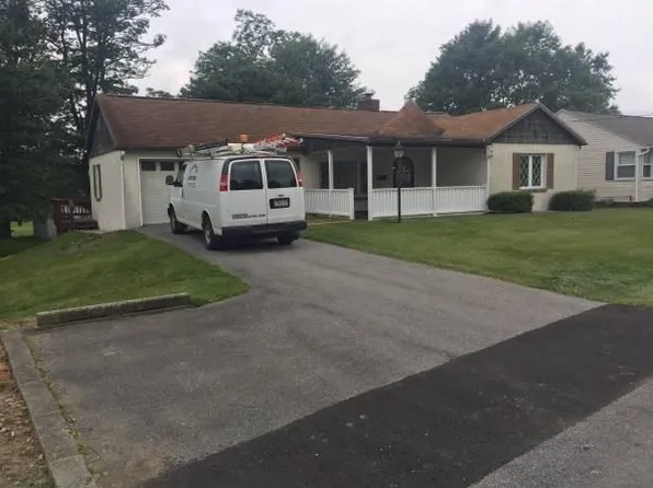114 Hoffman Dr, Johnstown, PA 15904