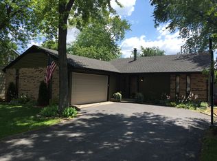 18853 W Old Plank Rd, Grayslake, IL 60030