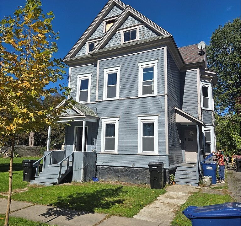 1st image of 104 Hartson St