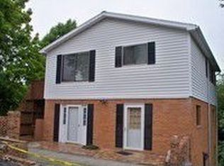 1208 1/2 Gott St, Princeton, WV 24740