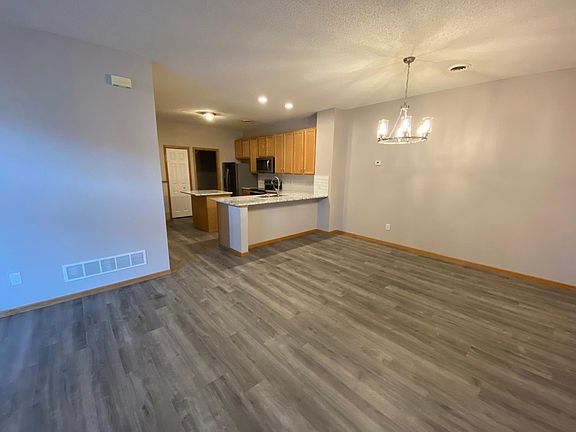 Dining Room & Kitchen