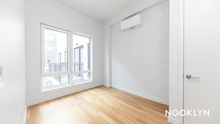 Rented by Nooklyn NYC LLC | media 45