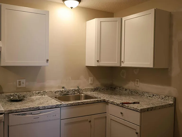 Keene Apartments — Photo 11