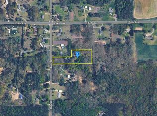 3383 26th St, Hopkins, MI 49328