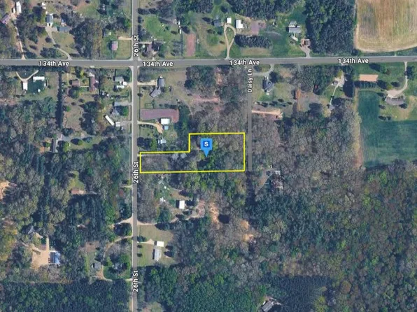 3383 26th St, Hopkins, MI 49328