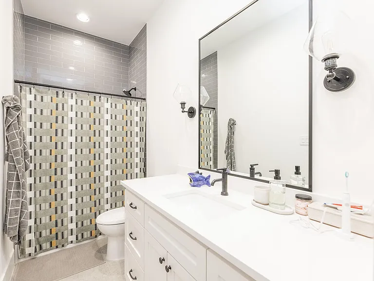 21701 Dan Dr — Photo 31