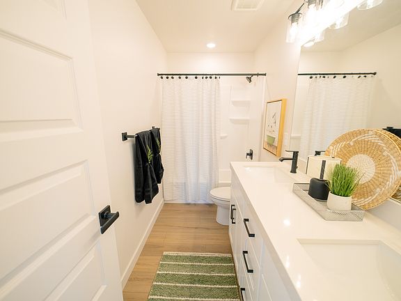 6th image of this home