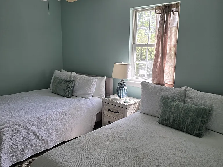 64 Beachfern Rd — Photo 10