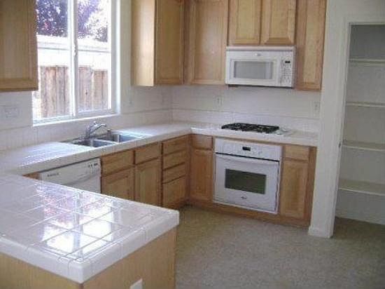 2nd image of 3161 Golden Poppy Dr