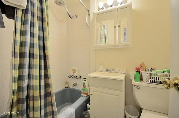 Rented by Corcoran | media 15