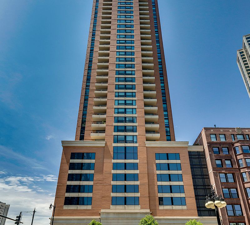 1st image of 1160 S Michigan Ave APT 3902