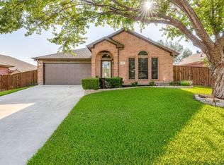 4442 Stones River Rd, Grand Prairie, TX 75052