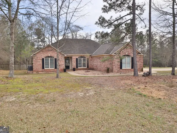 19 Kristina Ct, Waverly Hall, GA 31831