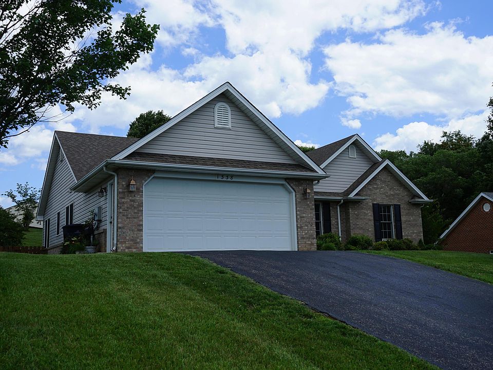 1st image of 1338 Johnsbury Ct NE