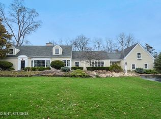 219 Biltmore Dr, North Barrington, IL 60010