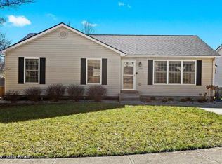 1227 Cottonwood Ct, Simpsonville, KY 40067