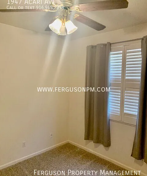 1947 Acari Ave — Photo 13