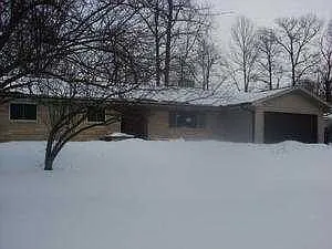 4626 Fellows St photo 1