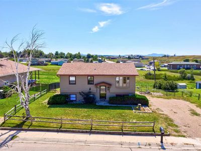 816 Summit St, Belle Fourche, SD, 57717