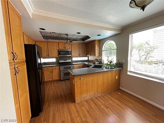 4th image of 1539 Plain Sight Ave