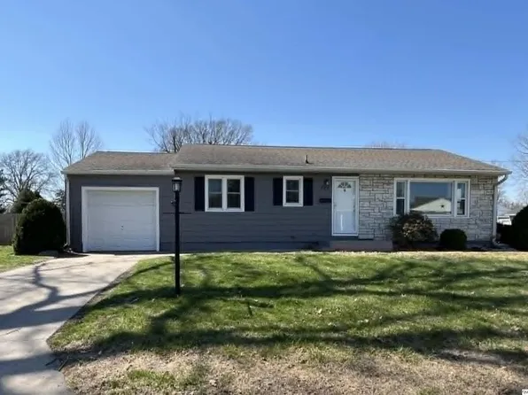 723 E Brennan Dr, Quincy, IL 62301