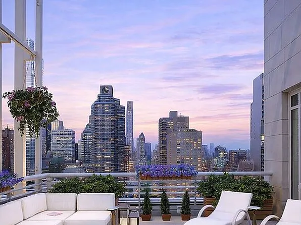 301 E 61st St #Penthouse, New York, NY 10065
