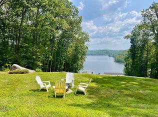 17 Pochelon St, Sunapee, NH 03782