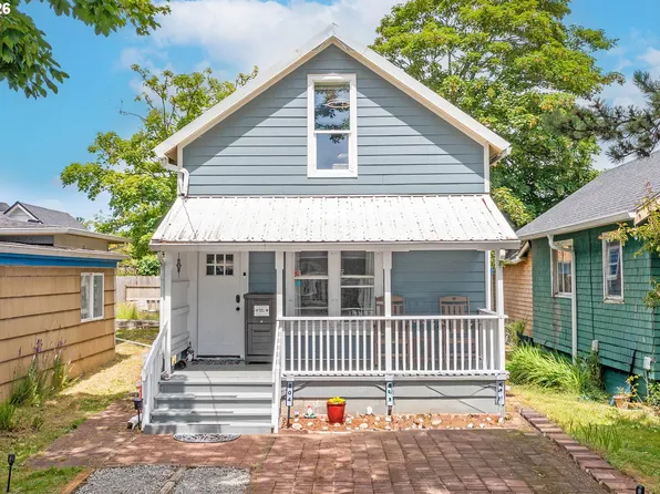 804 2nd Ave, Seaside, OR 97138