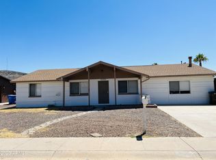 1635 W Calavar Rd, Phoenix, AZ 85023