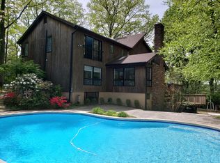 151 Hudson Ave, Tenafly, NJ 07670