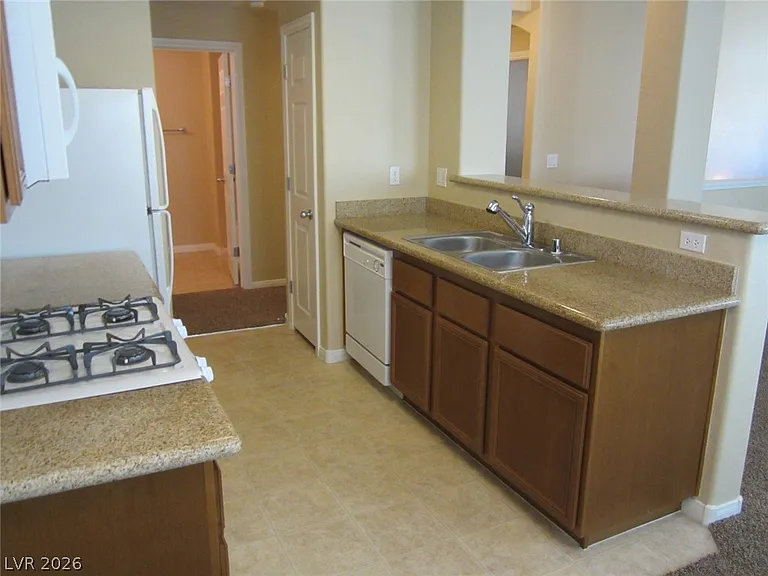 7701 W Robindale Rd #262 — Photo 12