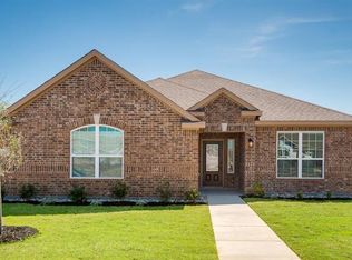 713 Shady Meadow Ln, Glenn Heights, TX 75154