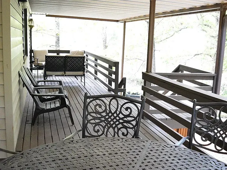 240 Pine Knot Rd — Photo 5