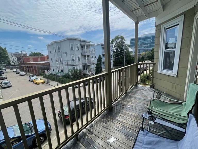 24 Litchfield St #2 — Photo 6