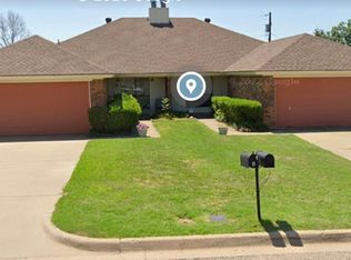 1505 Lindsey Ln W #B, Cleburne, TX 76033