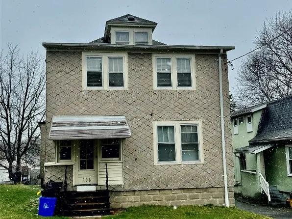 106 Squires Ave, Endicott, NY 13760
