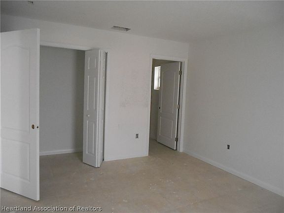 5th image of 243 Boston Way