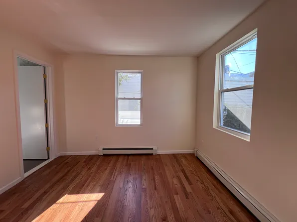 409 41st Street image 12 of 13