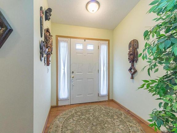 5th image of 763 Salinger Dr